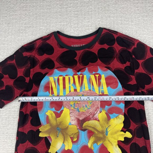 Nirvana Heart Shaped Box 2016 Concert Tour Kurt Cobain Small RARE - Picture 9 of 16